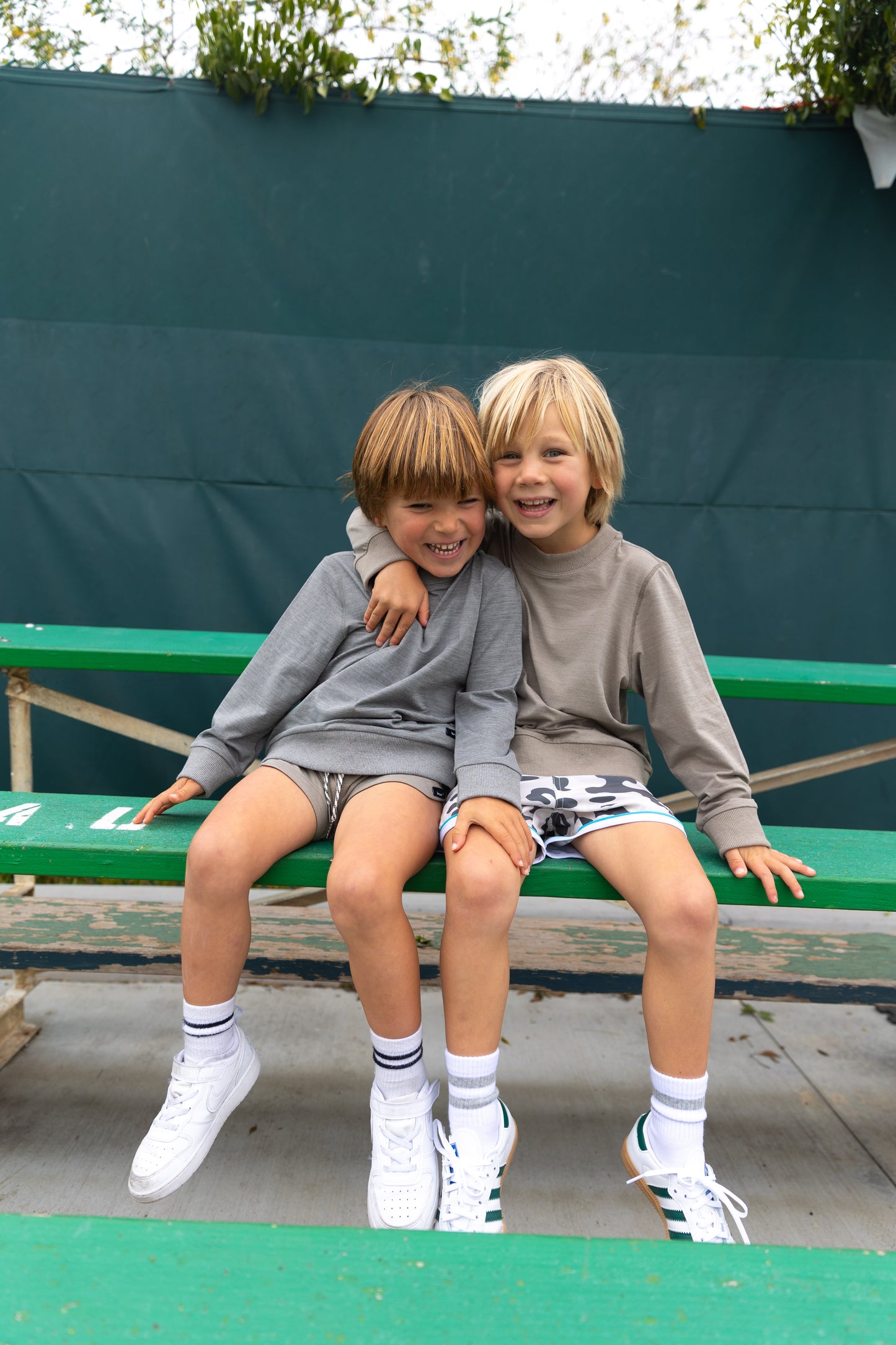 Shaker Crew | Kids Sweatshirt
